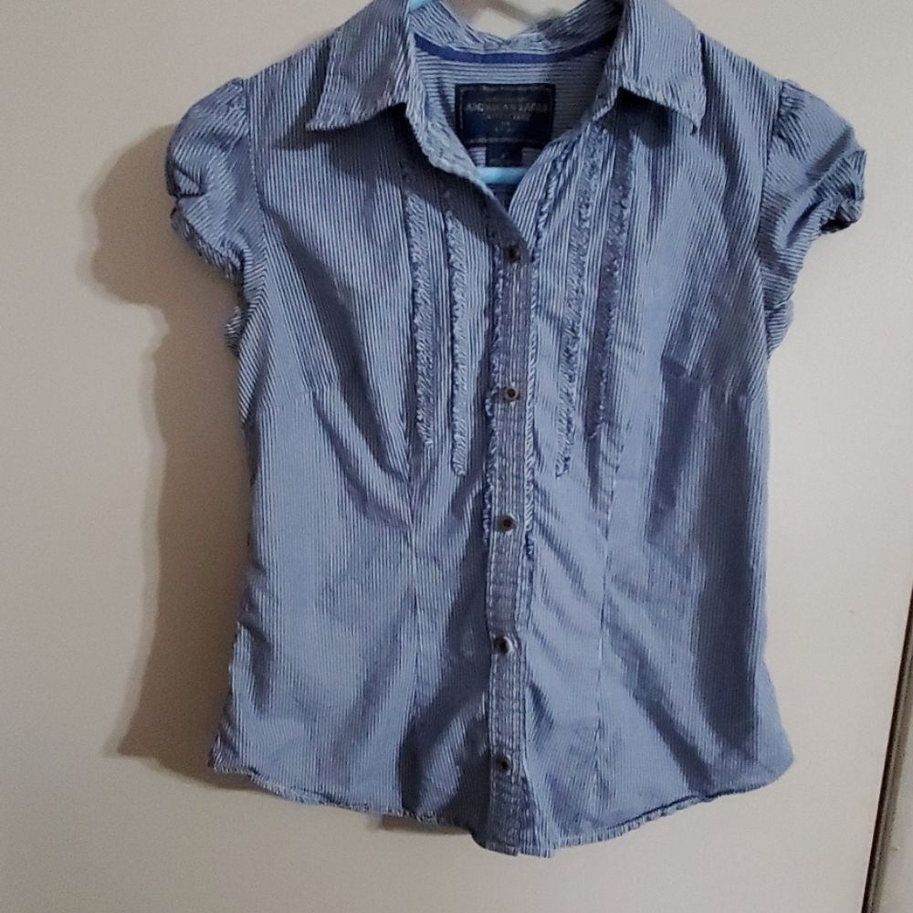 2/$10 American Eagle Blue Striped Button-up